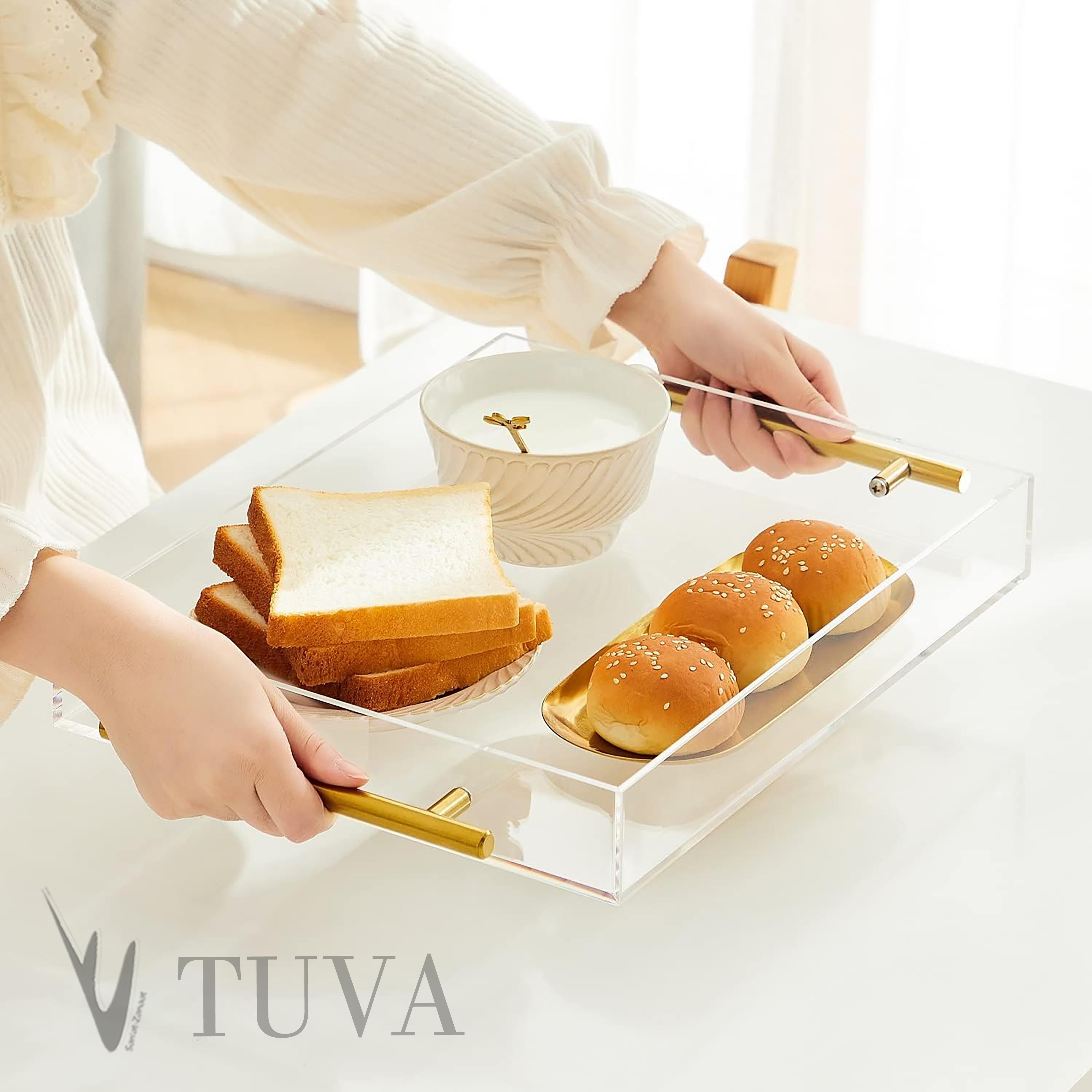 Altın Tutmaklı Modern Pleksi Tepsi | Tuva Premium Sunum ve Elit Dekoratif Servis Standı