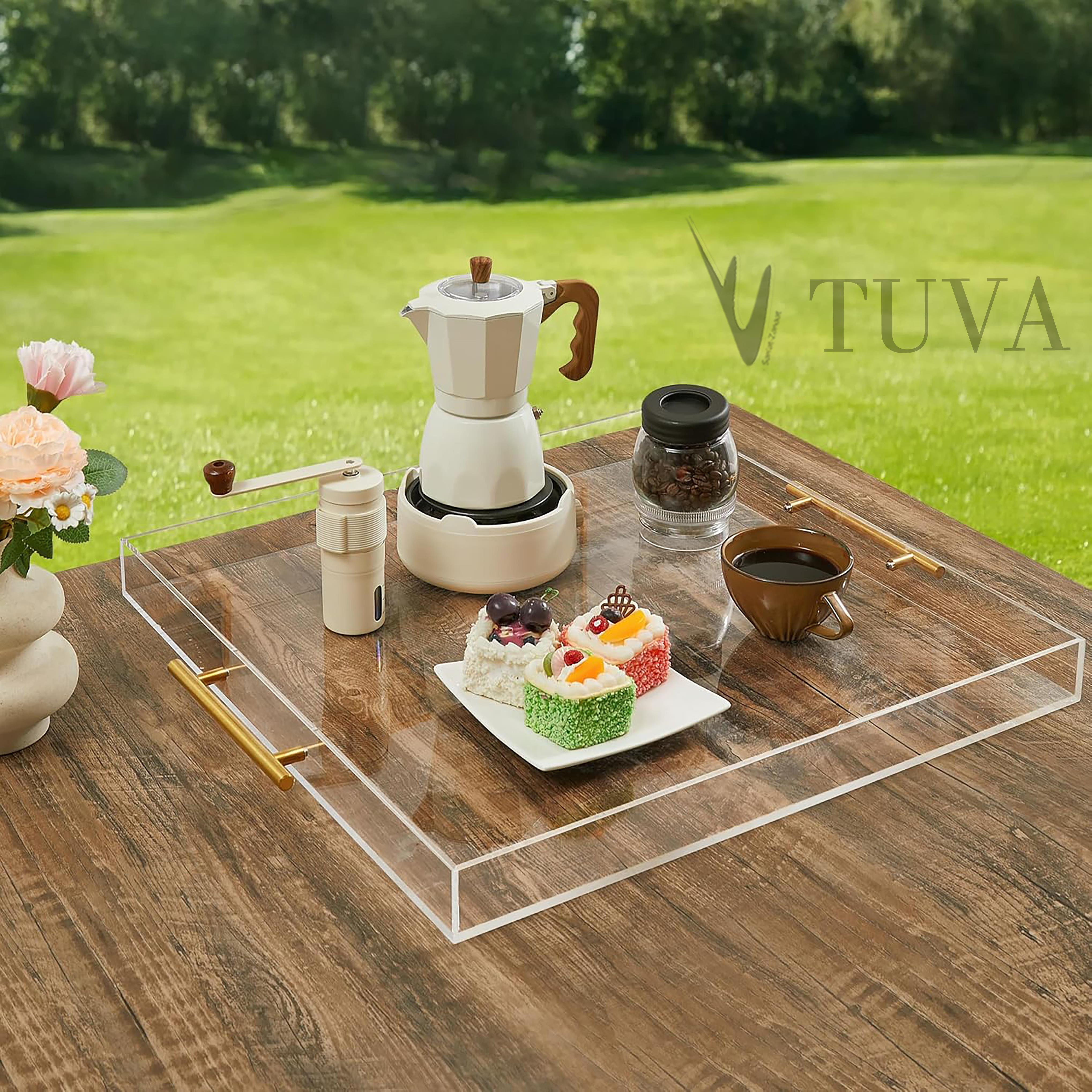 Altın Tutmaklı Modern Pleksi Tepsi | Tuva Premium Sunum ve Elit Dekoratif Servis Standı