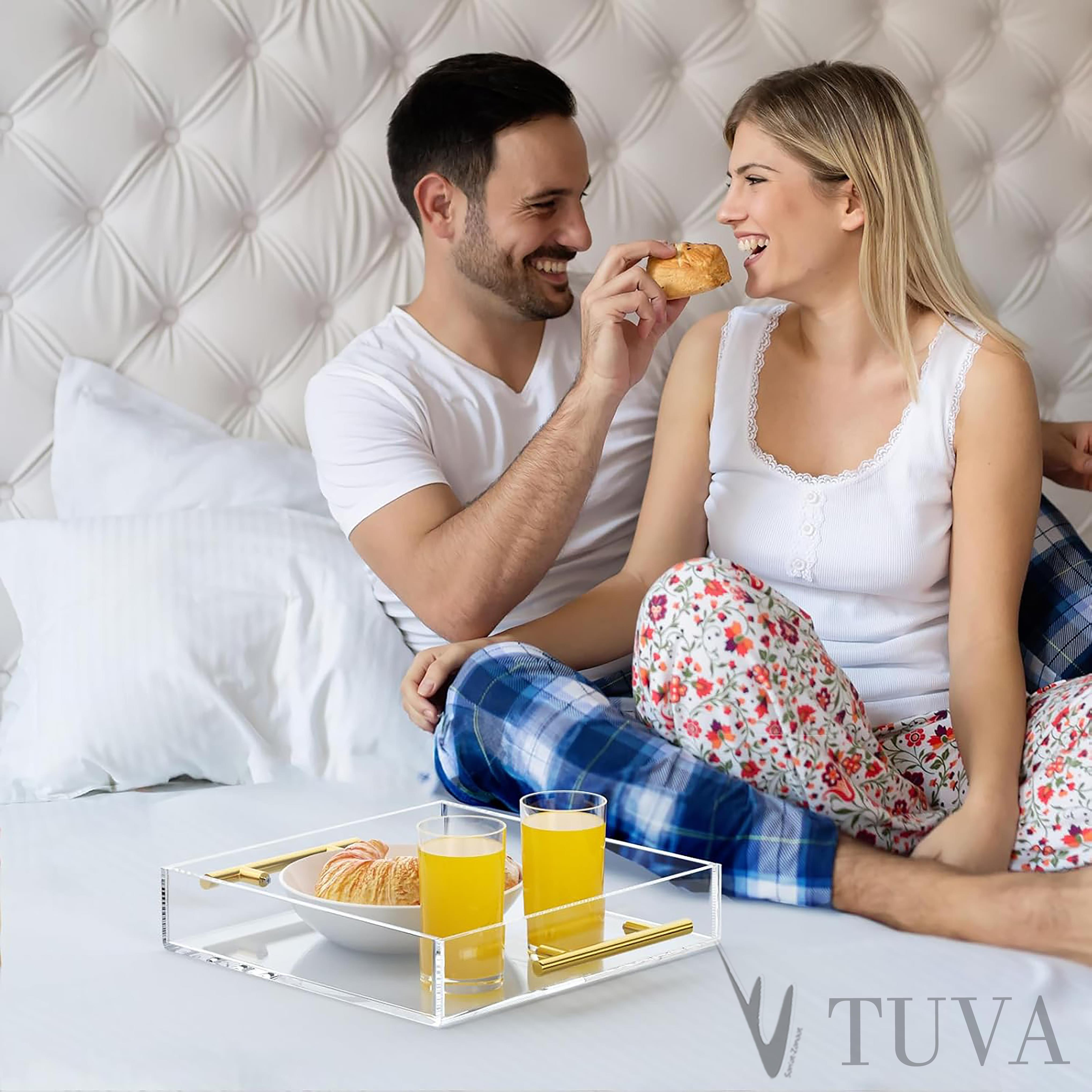 Altın Tutmaklı Modern Pleksi Tepsi | Tuva Premium Sunum ve Elit Dekoratif Servis Standı