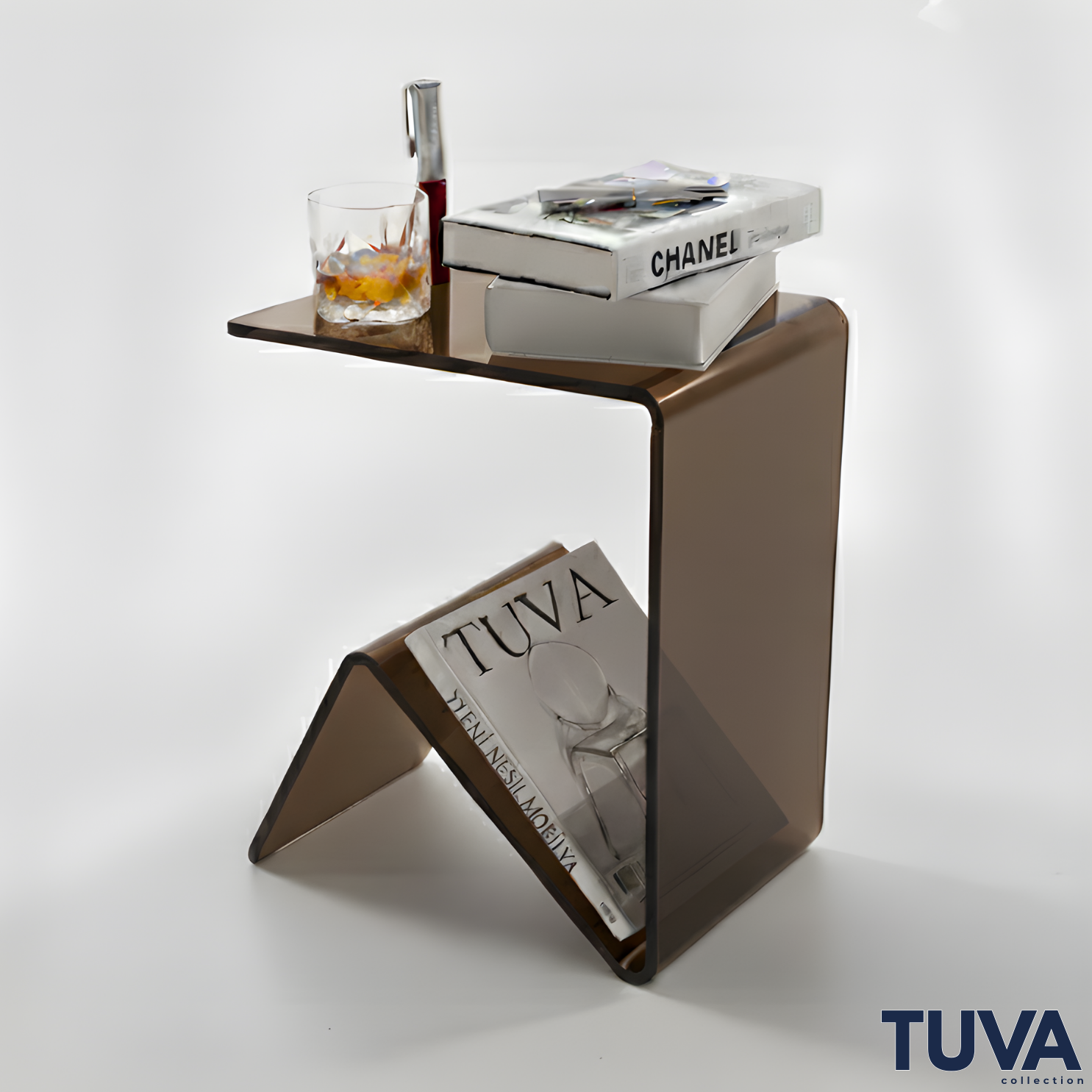Elan – Tek Parça Bükümlü Şeffaf Akrilik Modern Sehpa | Çarpraz Dengeli Avangard Tasarım | Tuva Premium Mobilya