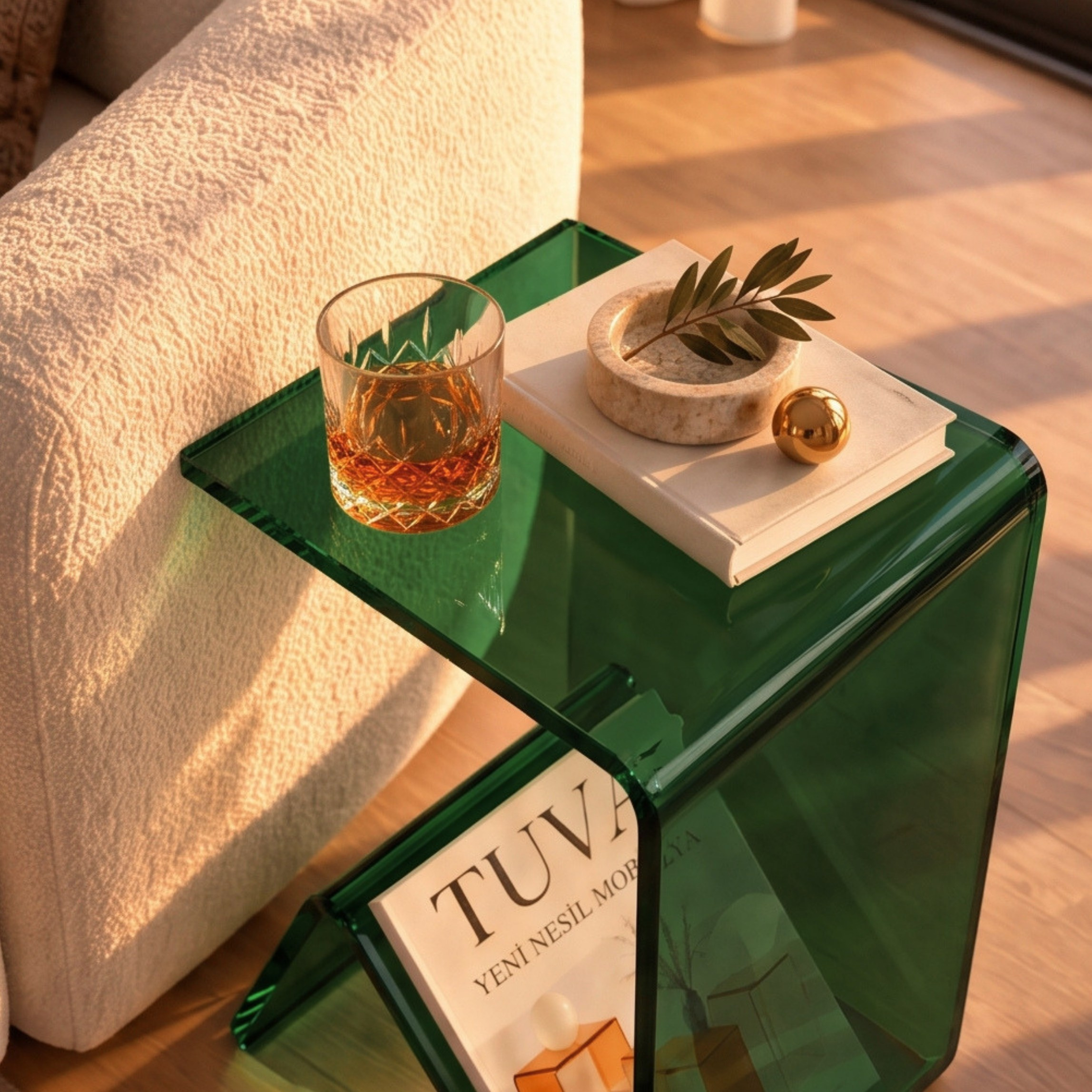 Elan | Tek Parça Bükümlü Şeffaf Akrilik Modern Sehpa | TUVA Collection