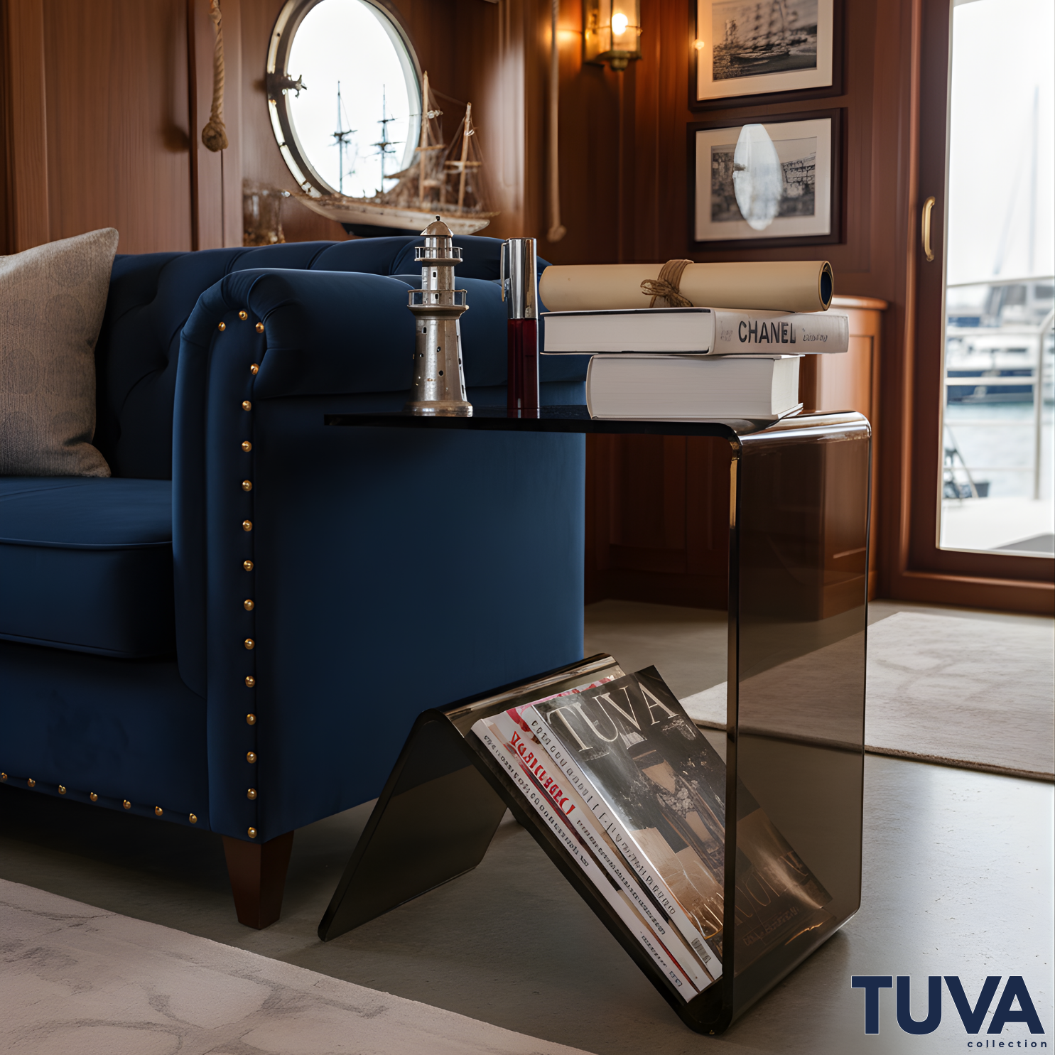 Elan – Tek Parça Bükümlü Şeffaf Akrilik Modern Sehpa | Çarpraz Dengeli Avangard Tasarım | Tuva Premium Mobilya