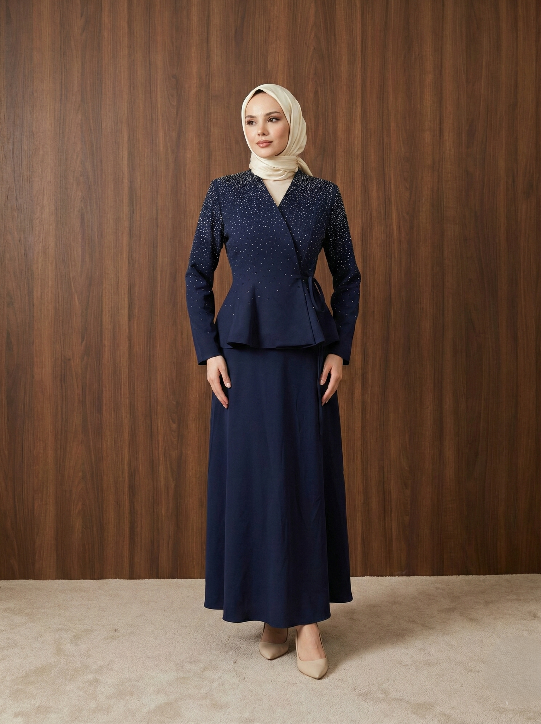 Hazal Takım Larcivert