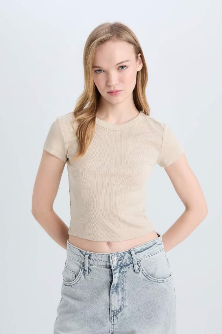 Defacto Kadın T-shirt E0287AX/BG735