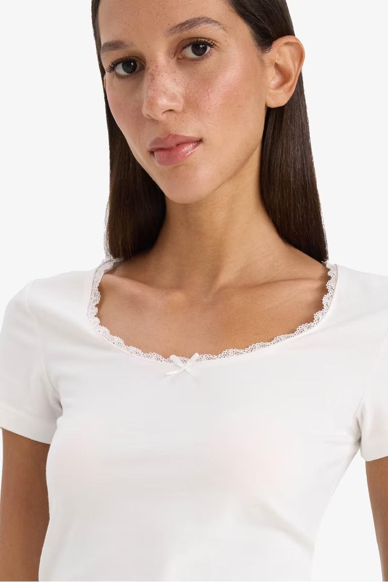 Defacto Kadın T-shirt E9915AX/WT32
