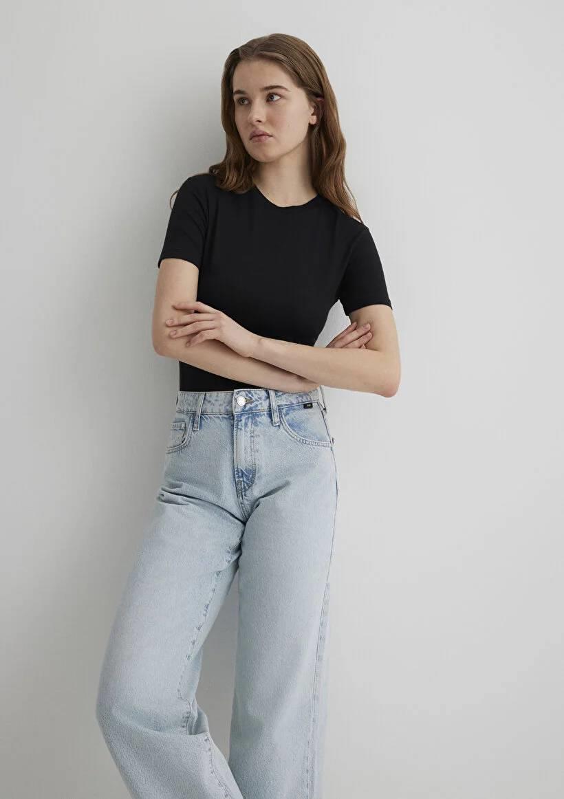 Mavi Yuvarlak Yaka Basıc Kadın T-Shirt M1600963-900