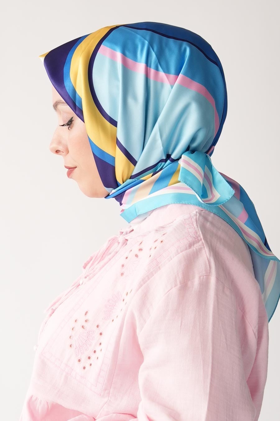 Cream Angle Desen İpeksi Rayon Eşarp Mavi