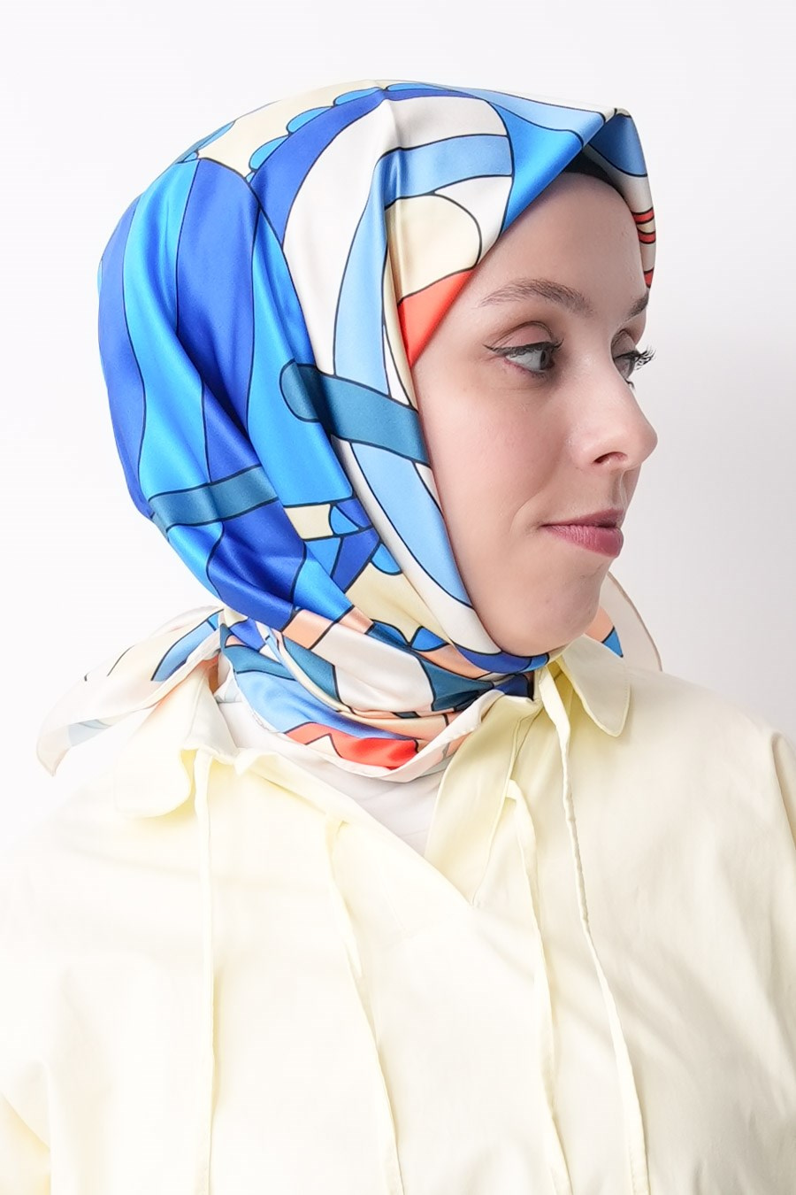 Latte Square Desen İpeksi Rayon Eşarp Mavi