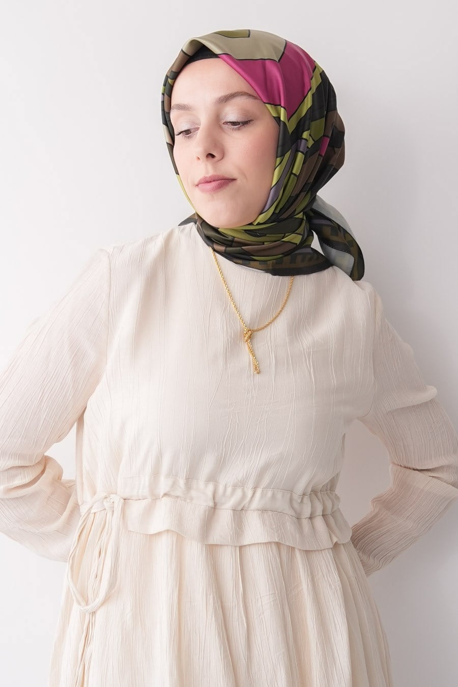 Lina Grid Desen İpeksi Rayon Eşarp Yeşil