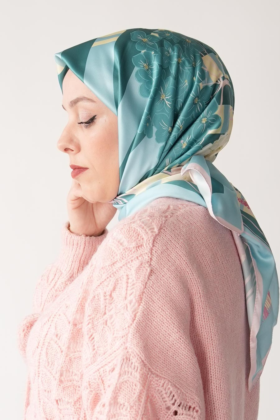 Luvia Desen İpeksi Rayon Eşarp Turkuaz