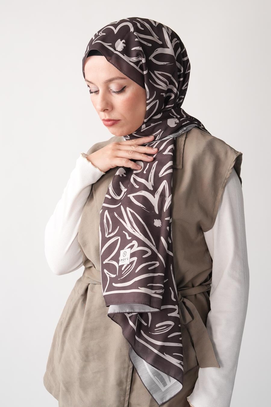 Shadow Bouquet Desen Soft Şal Kahverengi