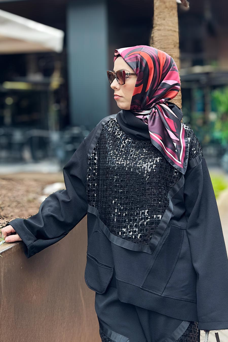 Sugar Rose Desen İpeksi Rayon Eşarp Kırmızı