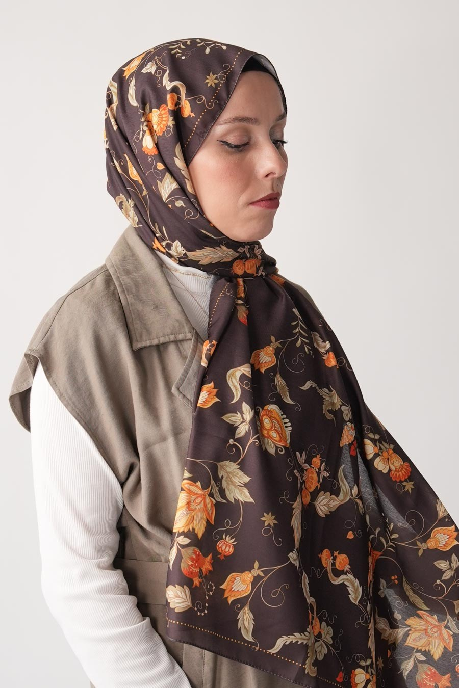 Wild Bloom Desen Soft Şal Kahverengi
