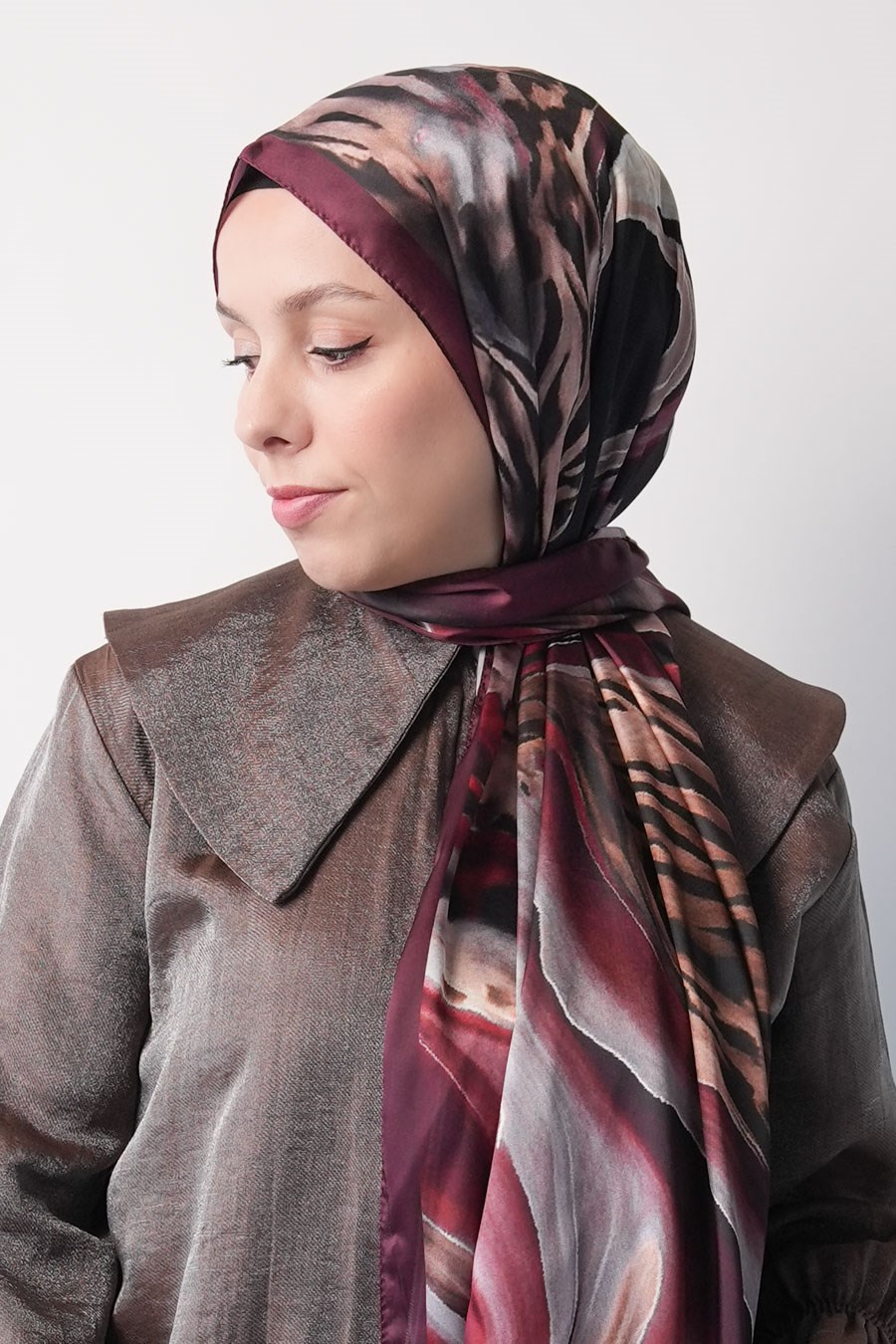 Wild Desen Hint Vual Şal Bordo