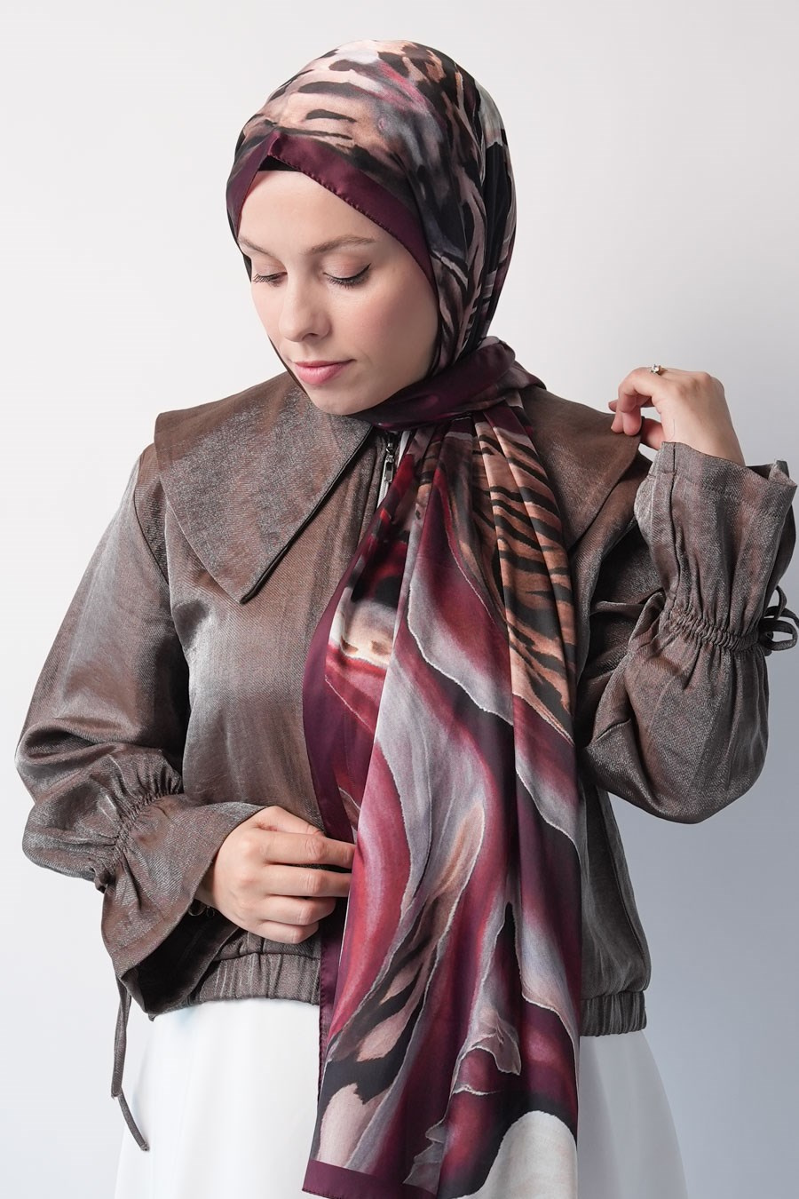 Wild Desen Hint Vual Şal Bordo