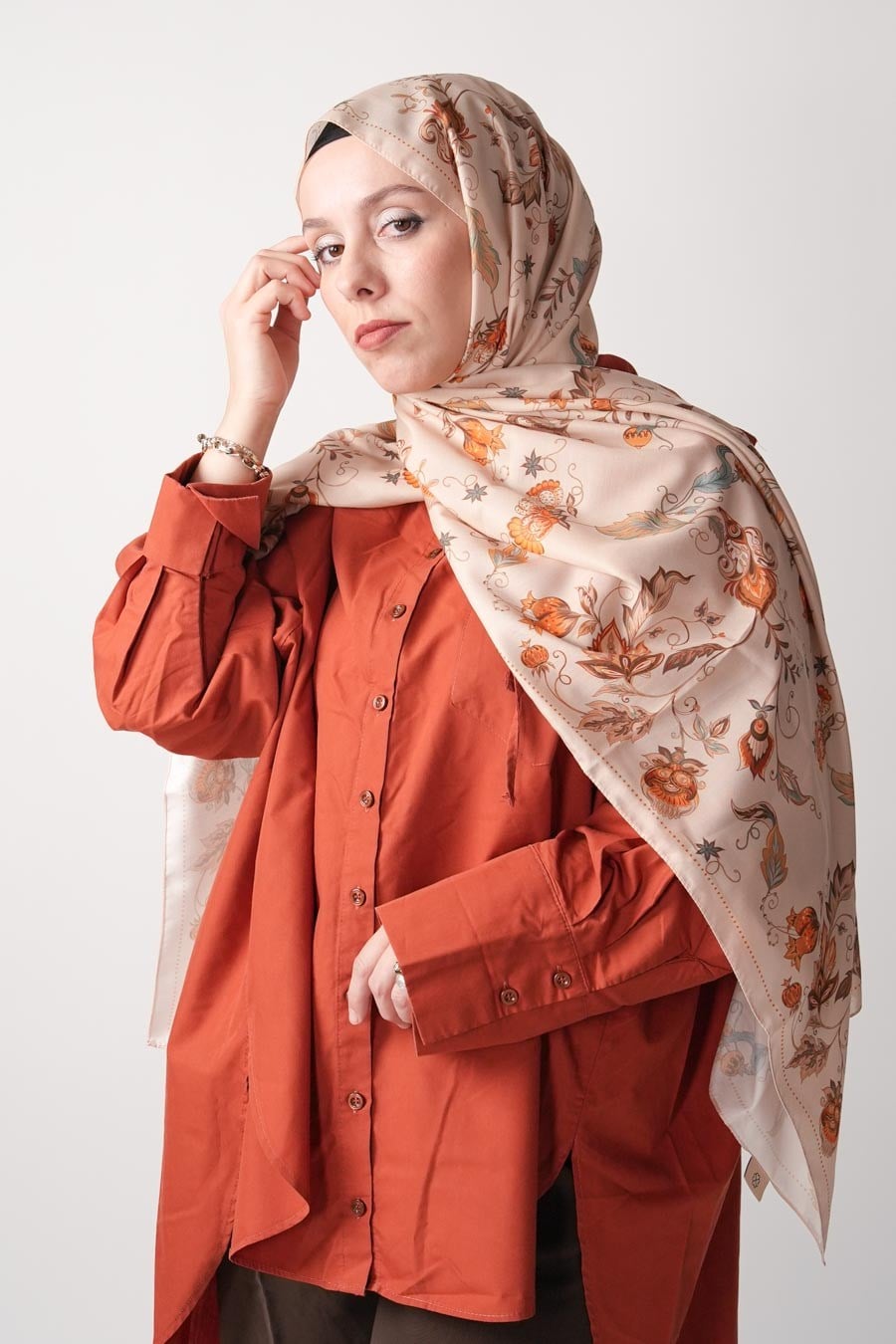 Wild Bloom Desen Soft Şal Krem