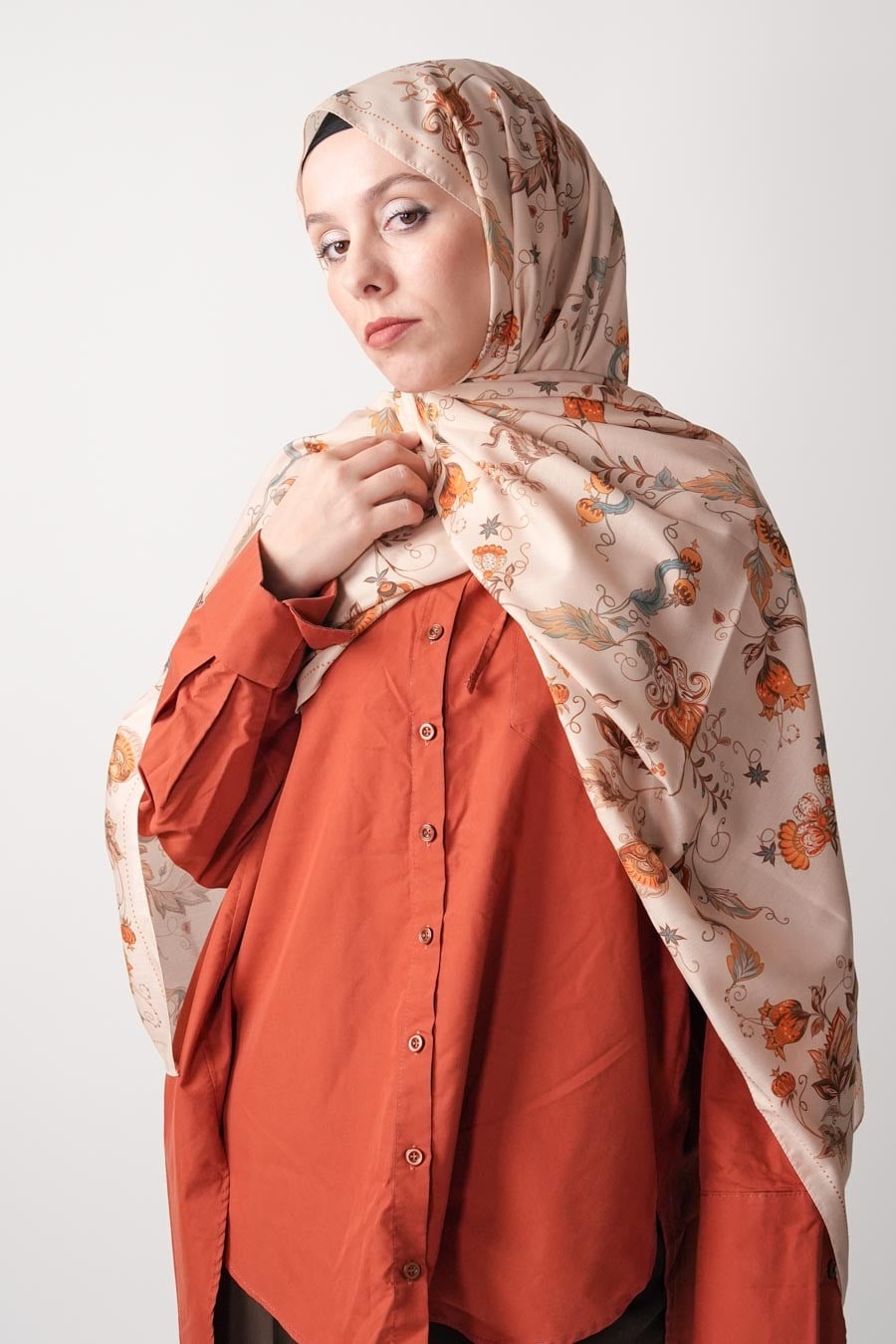 Wild Bloom Desen Soft Şal Krem