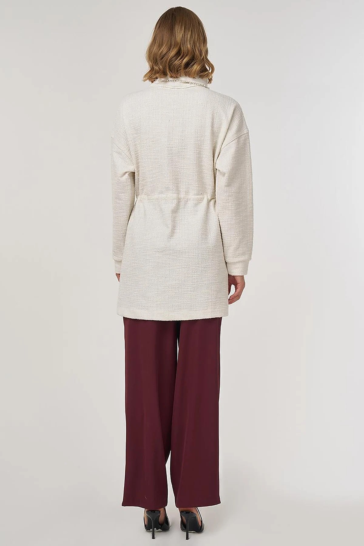 Bel Büzgülü Dokulu Sweatshirt Krem