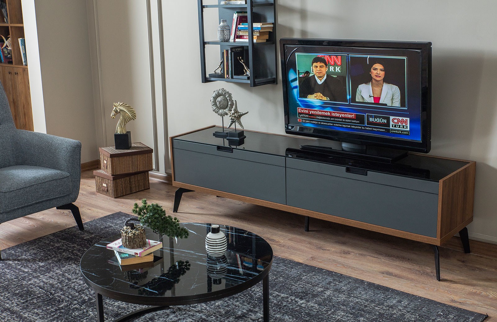 Bellovi Tv Ünitesi