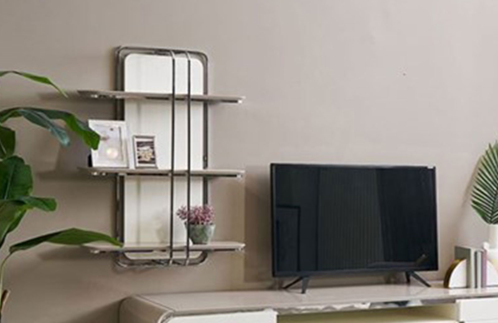 Brenda Tv Üst Blok