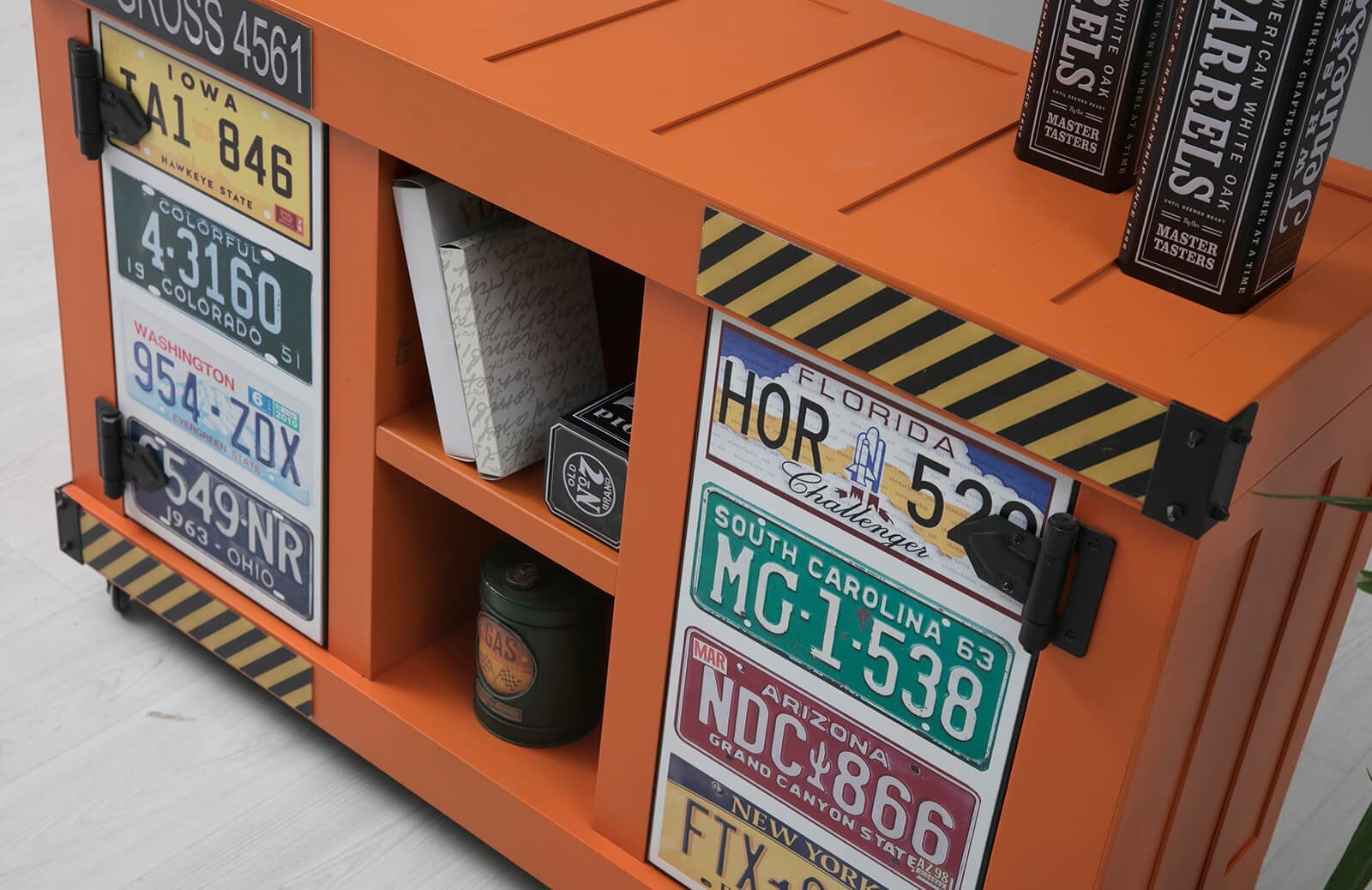Conteyner Orange 1015 Dresuar