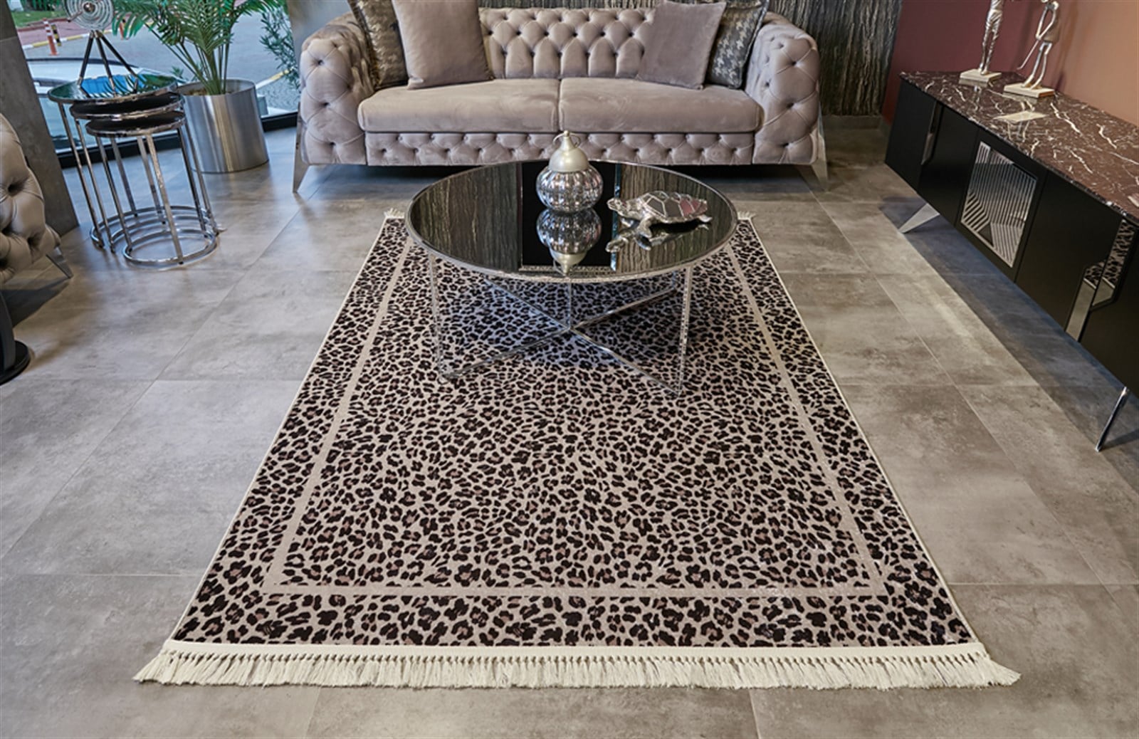 Leopar Desenli Halı 190x300