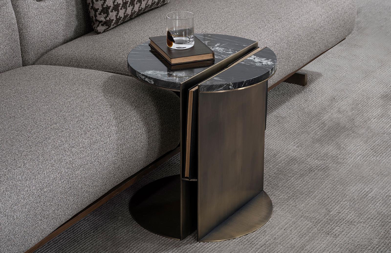 Lisaa ST- Bölmeli Yan Sehpa Pirinç