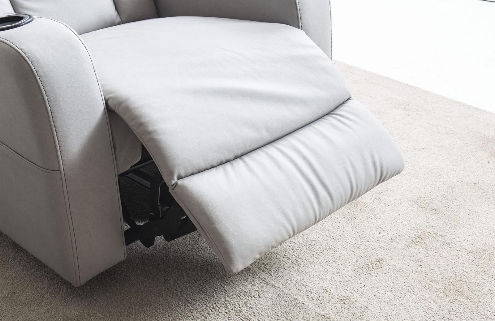 Nicole Berjer Recliner