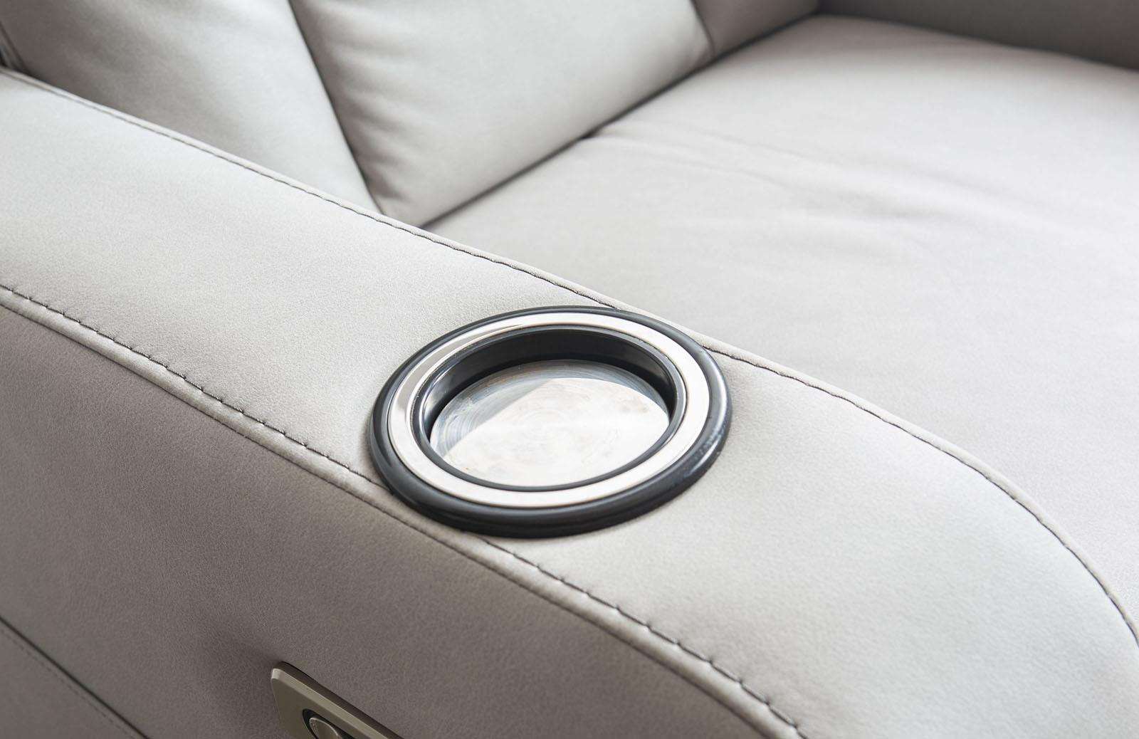Nicole Berjer Recliner
