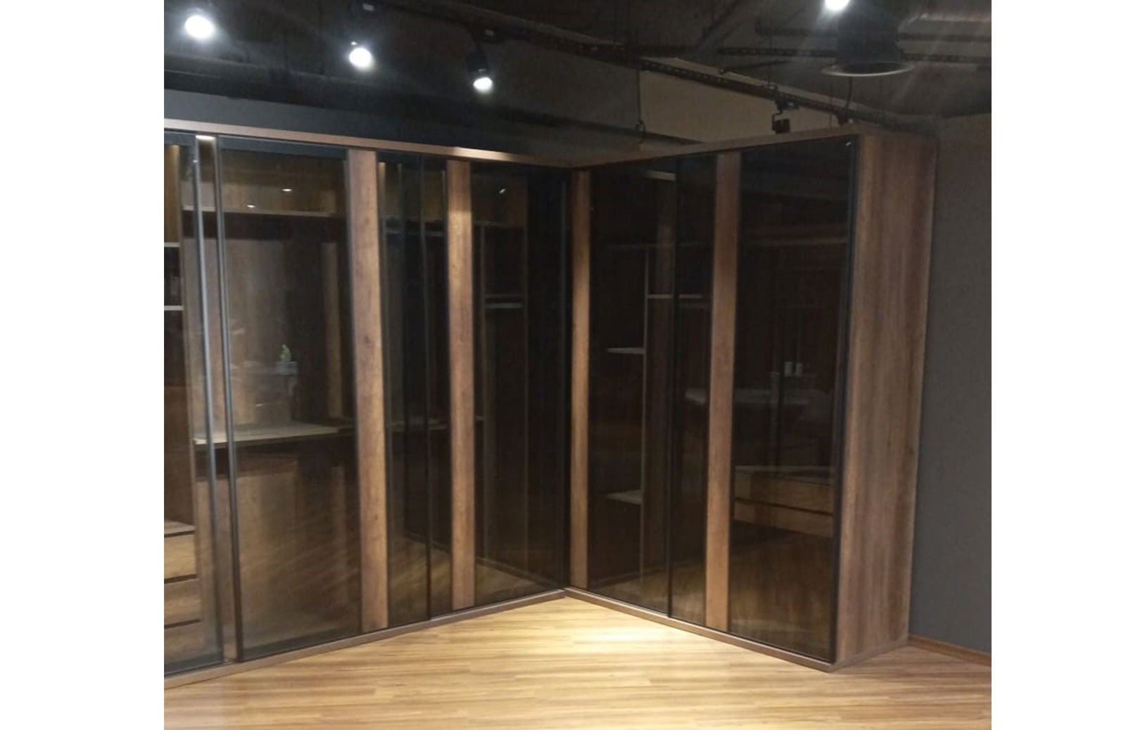 OUTLET - Arbena Köşe Dolap