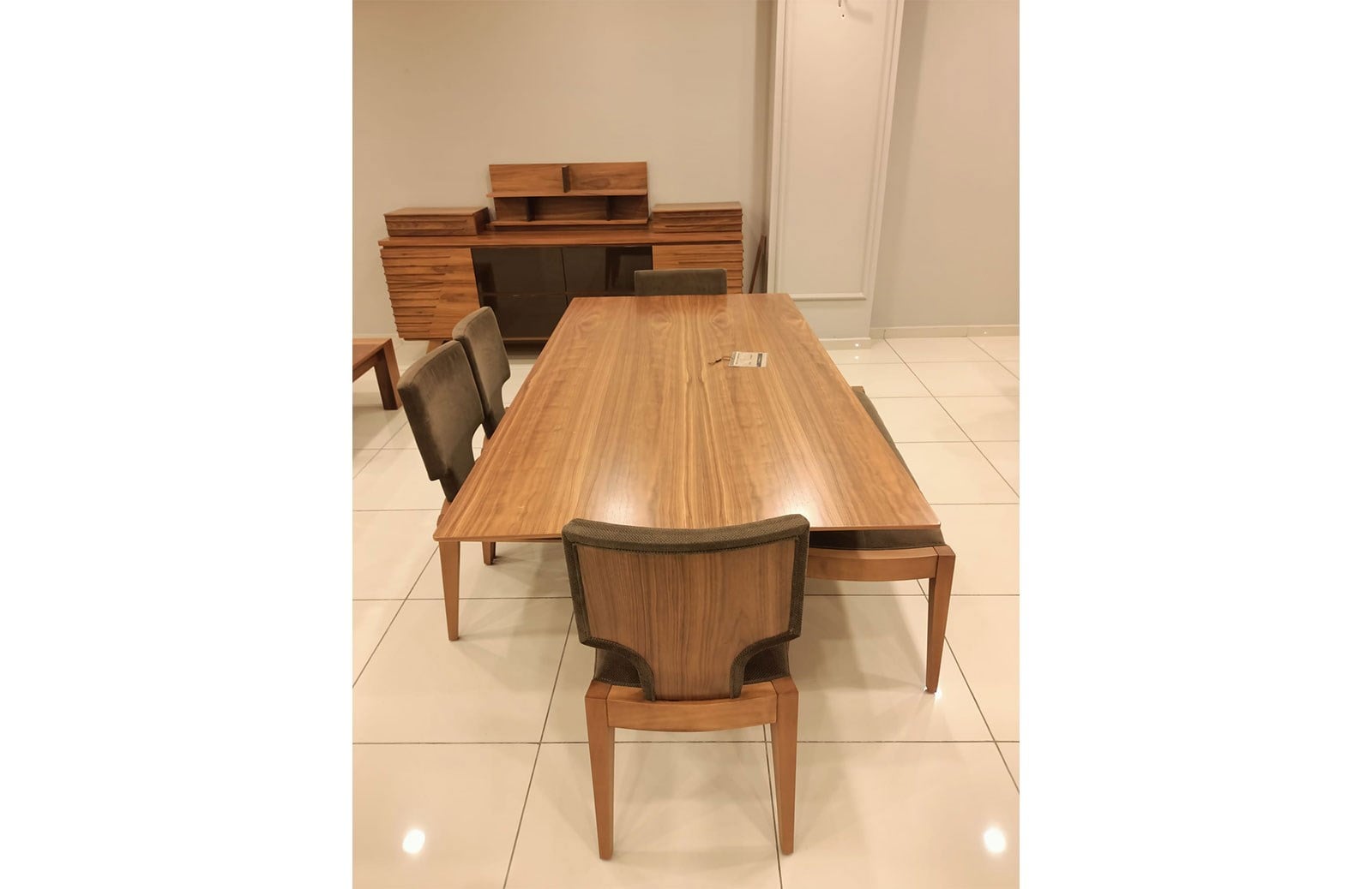 OUTLET - Dark Yemek Odası Takımı