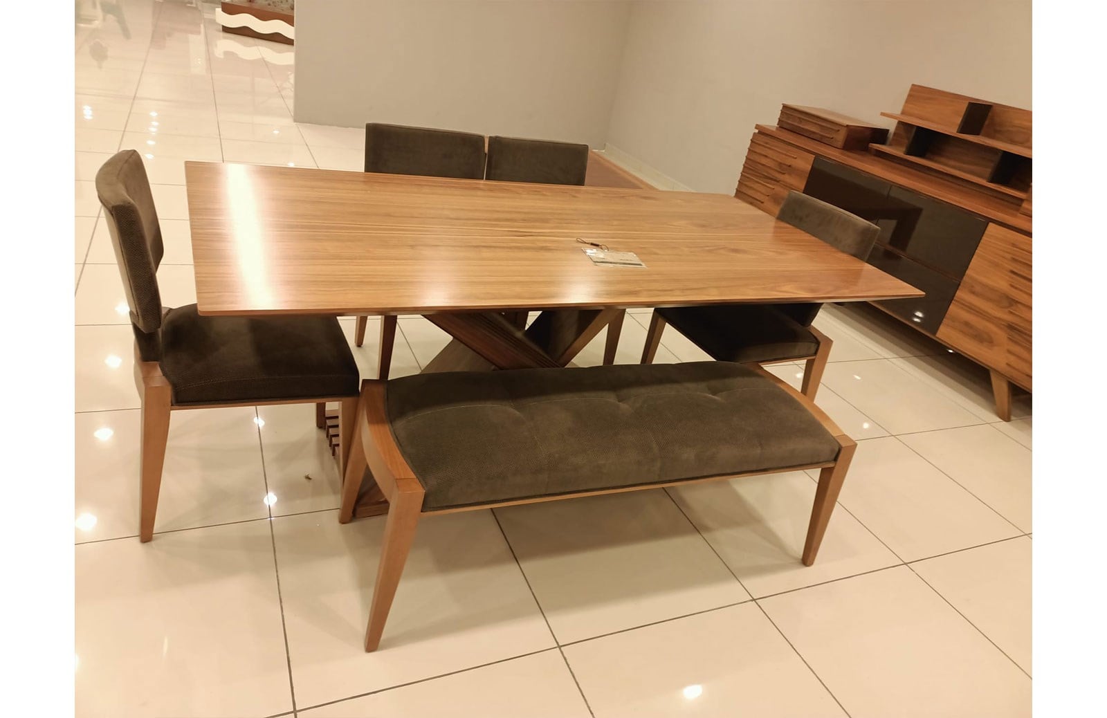 OUTLET - Dark Yemek Odası Takımı