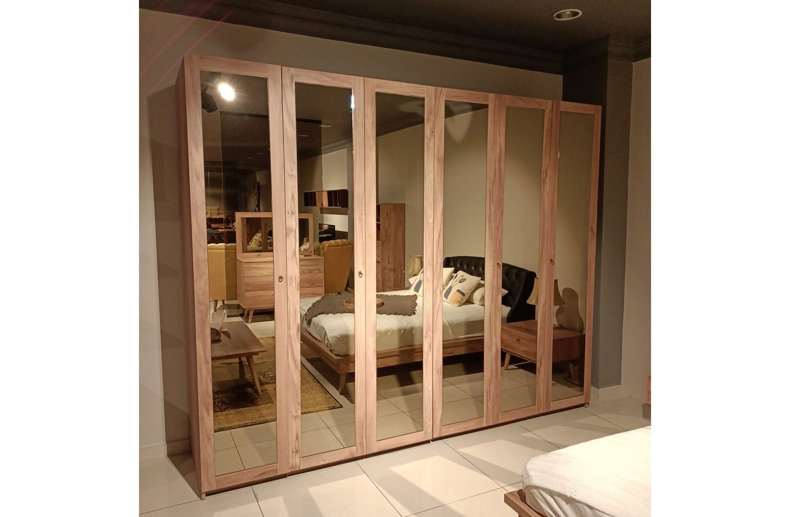 OUTLET - İpala Yatak Odası Takımı