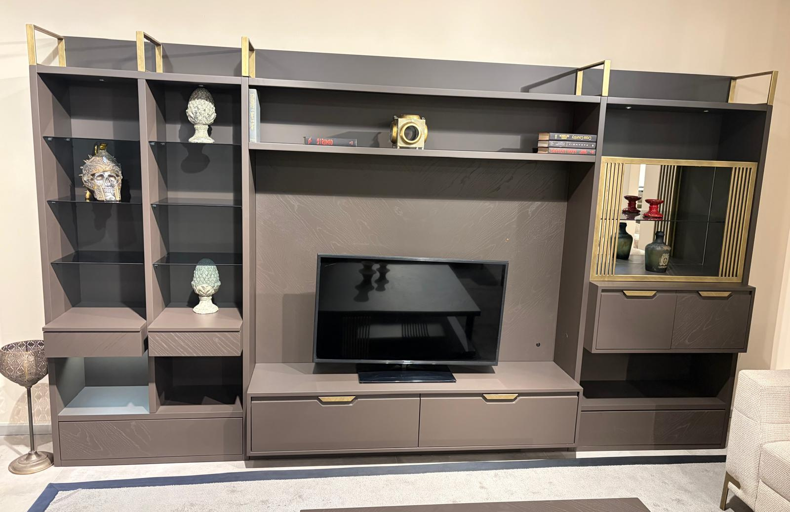 OUTLET-MSK2- New Escani Yemek Odası +TV Ünitesi+Orta+Zigon+Yan+C Sehpa Seti