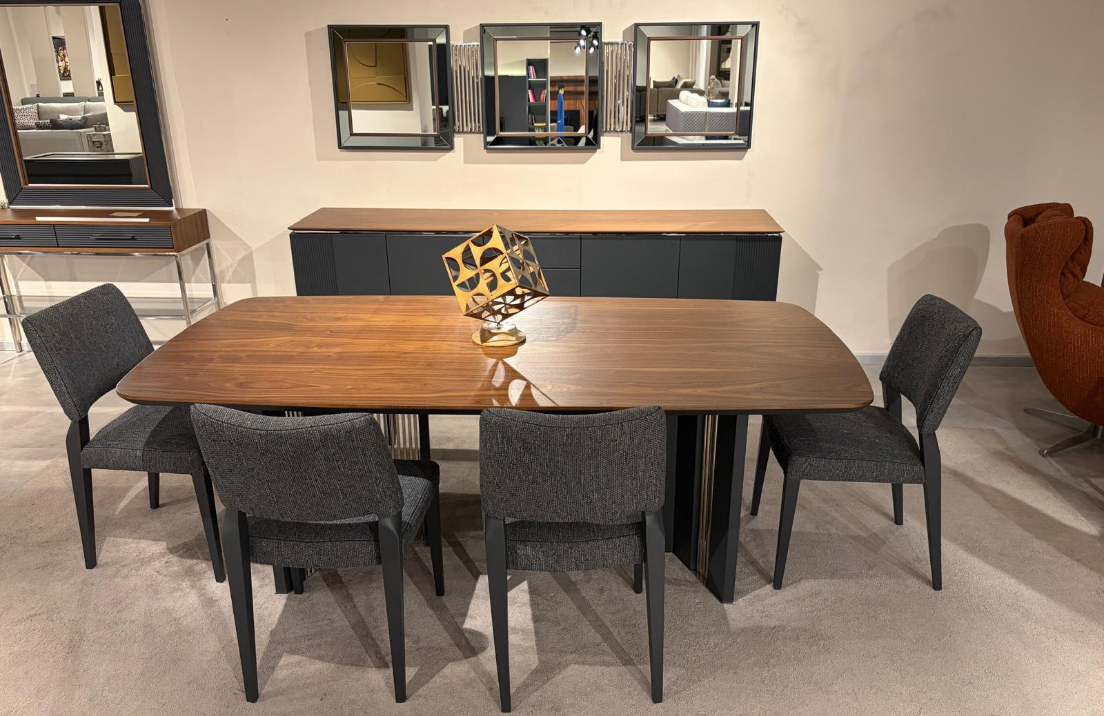 OUTLET-MSK2- Woods Yemek Odası + Tv Ünitesi + Orta Sehpa + C Sehpa + Yan Sehpa