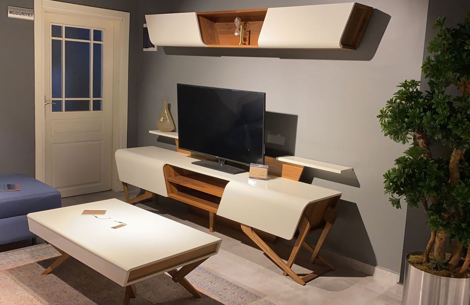 OUTLET - Pedro Yemek Odası Takımı + Tv Ünitesi