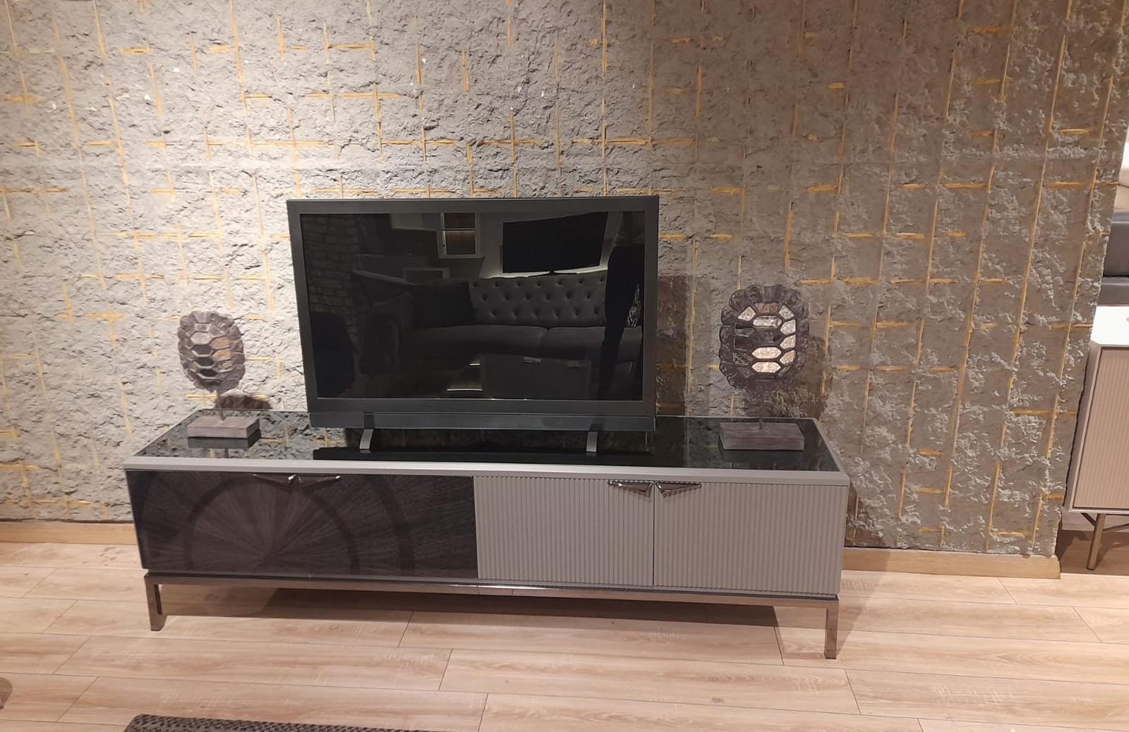 OUTLET-SLT- Jesus Tv Alt Blok