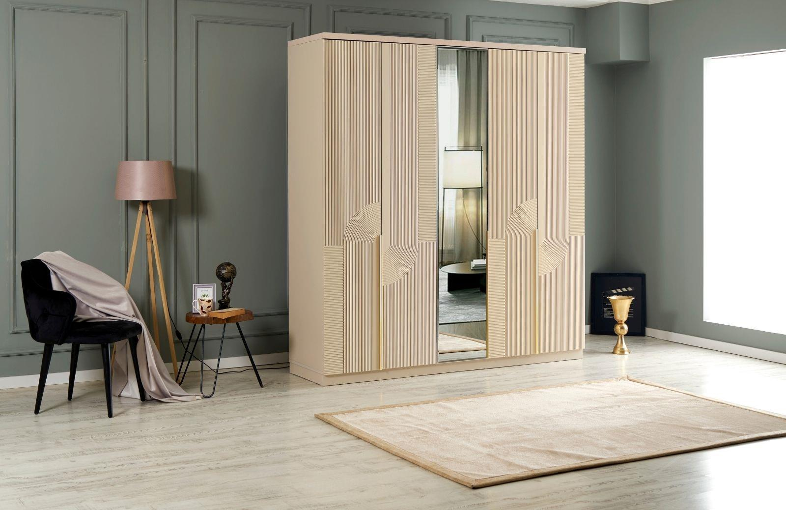 Svea 5 Kapaklı Dolap