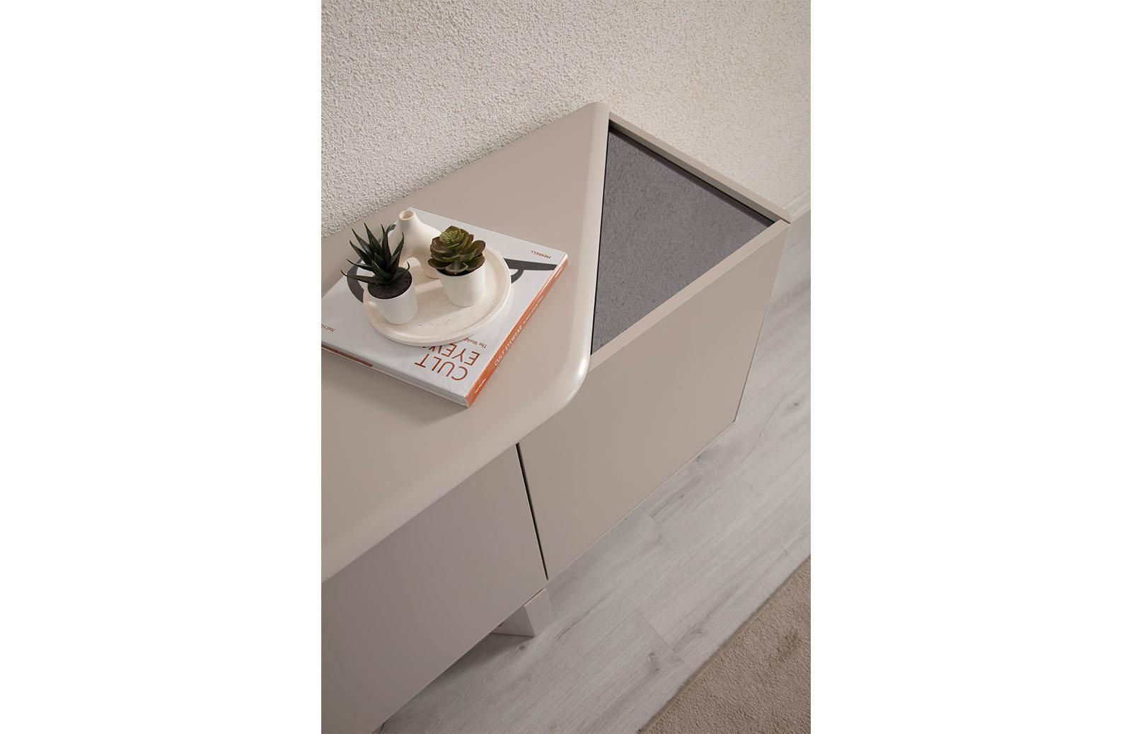 Tova Konsol