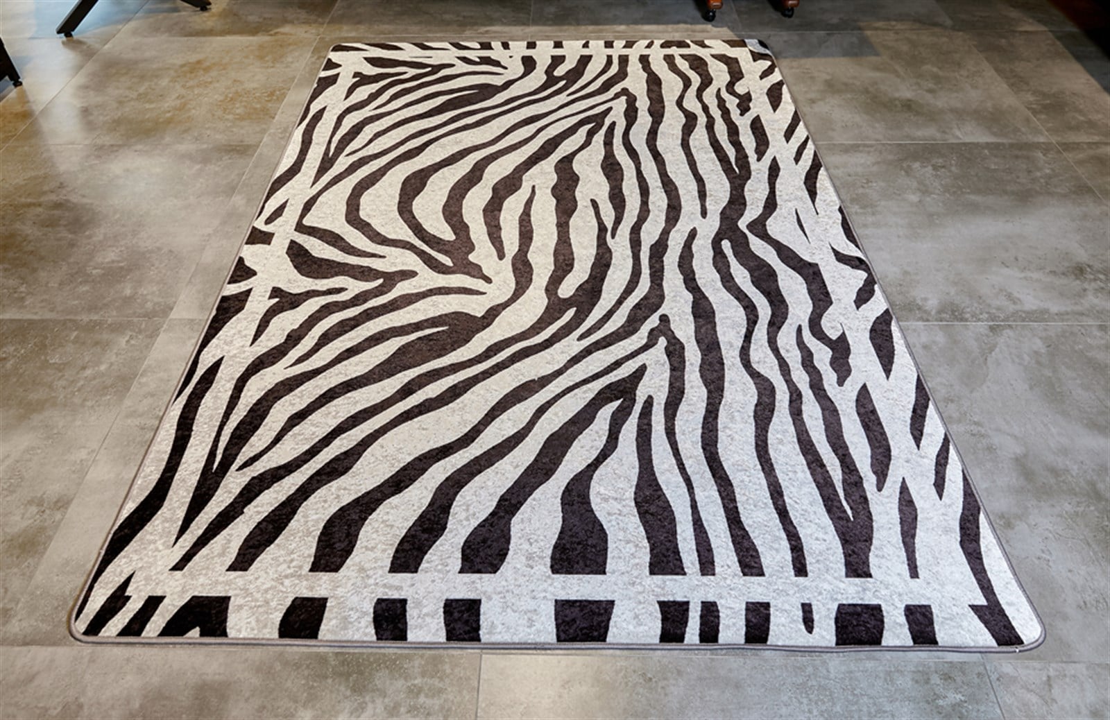 Zebra Desen Halı 130x190