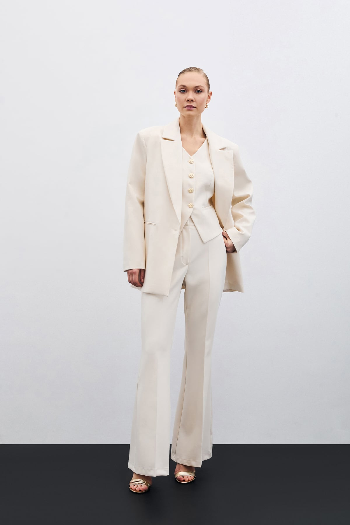 StarinciEkru Tek Düğmeli Oversize Blazer Ceket