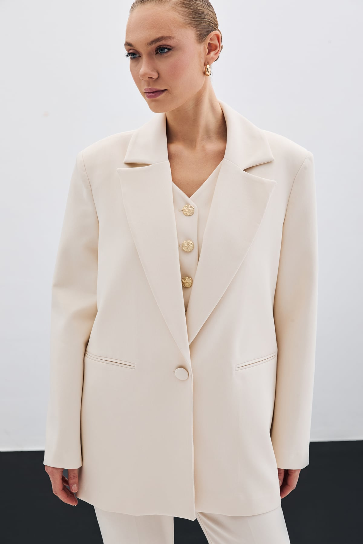 StarinciEkru Tek Düğmeli Oversize Blazer Ceket