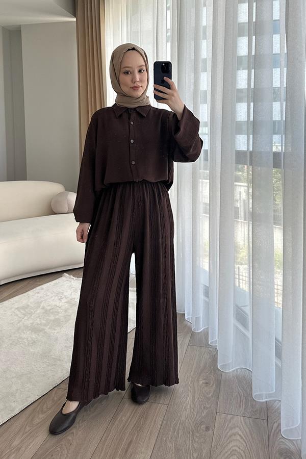 KatreKadın Pantolon Tunik İkili Takım Kahverengi Piliseli Kumaş