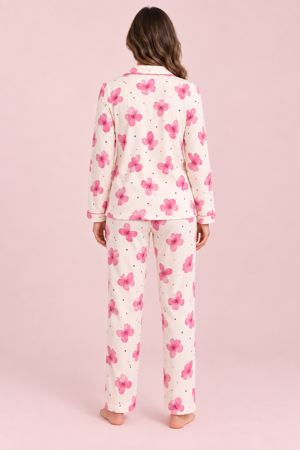StarinciBüyük Beden Süet Kadın Pijama Takımı Krem Pembe Kelebek Desenli