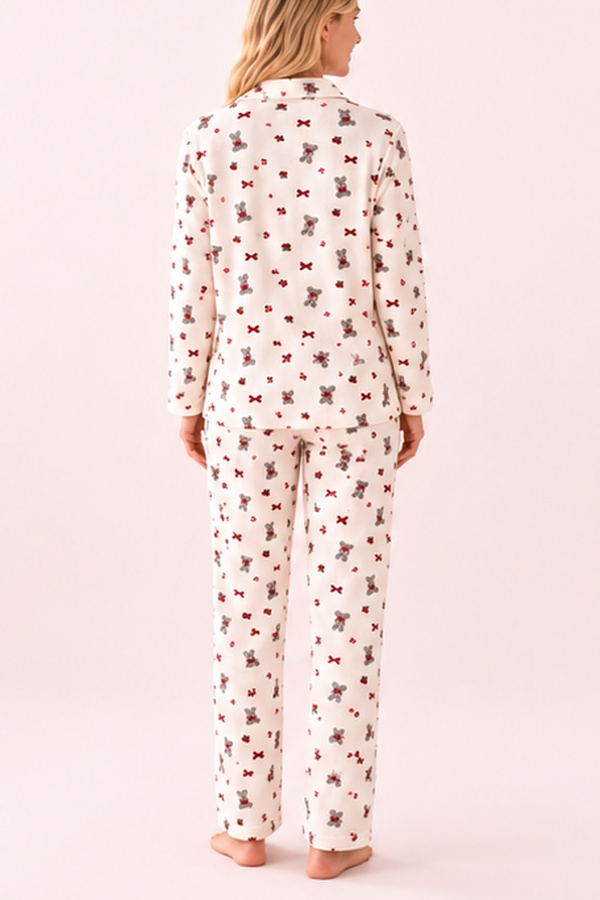 StarinciKadın Ekru Ayıcık ve Fiyonk Desenli Önden Düğmeli Pijama Takımı
