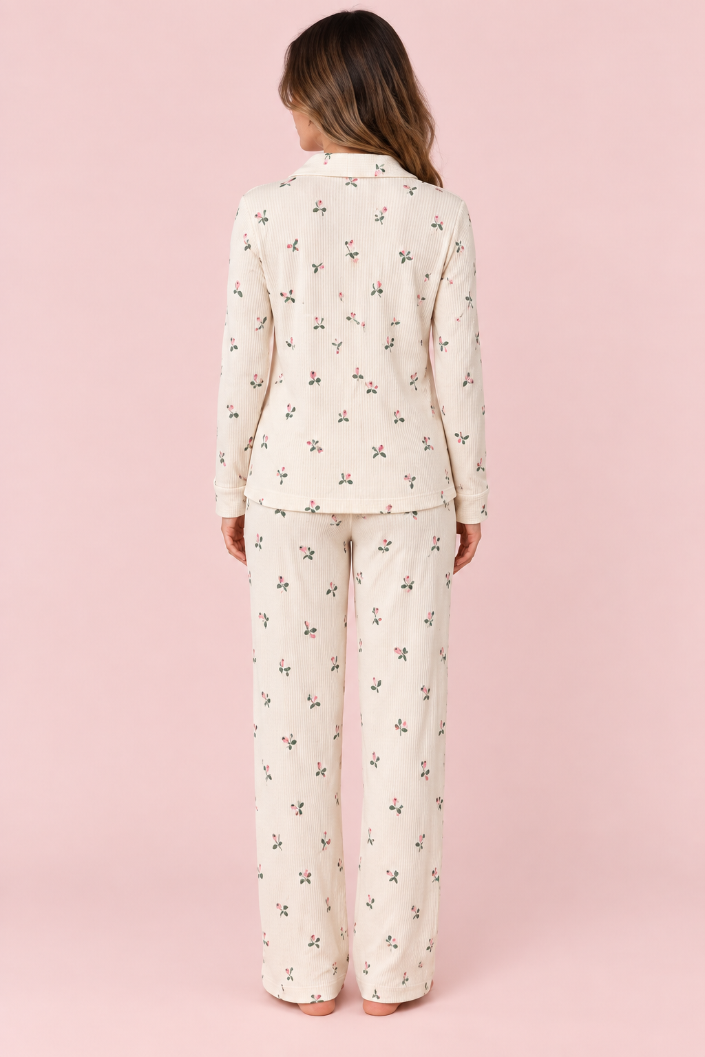 StarinciKadın Ekru Mini Çiçek Desenli Düğmeli Uzun Kollu Pijama Takımı