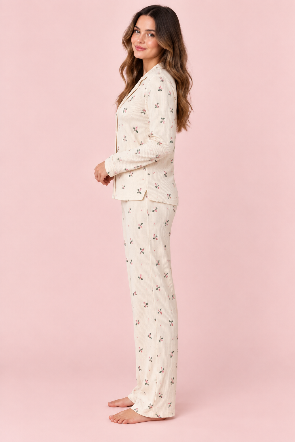 StarinciKadın Ekru Mini Çiçek Desenli Düğmeli Uzun Kollu Pijama Takımı