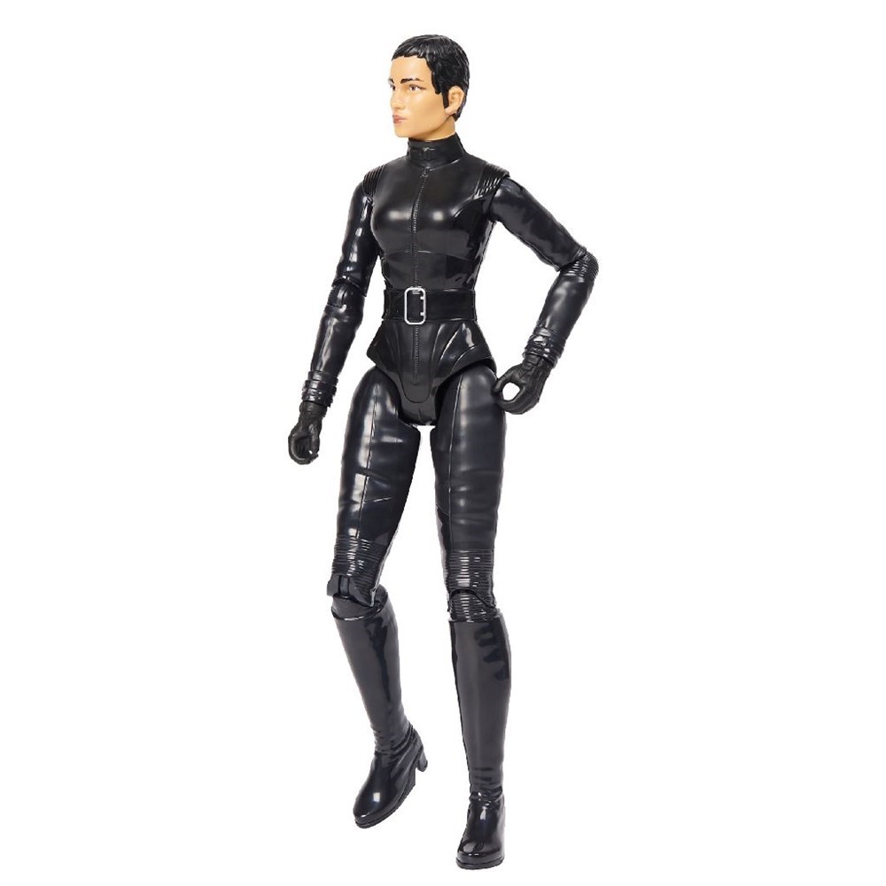 Selina Kyle Solid Figürü 30 Cm 6061624-Karakter Figürleri