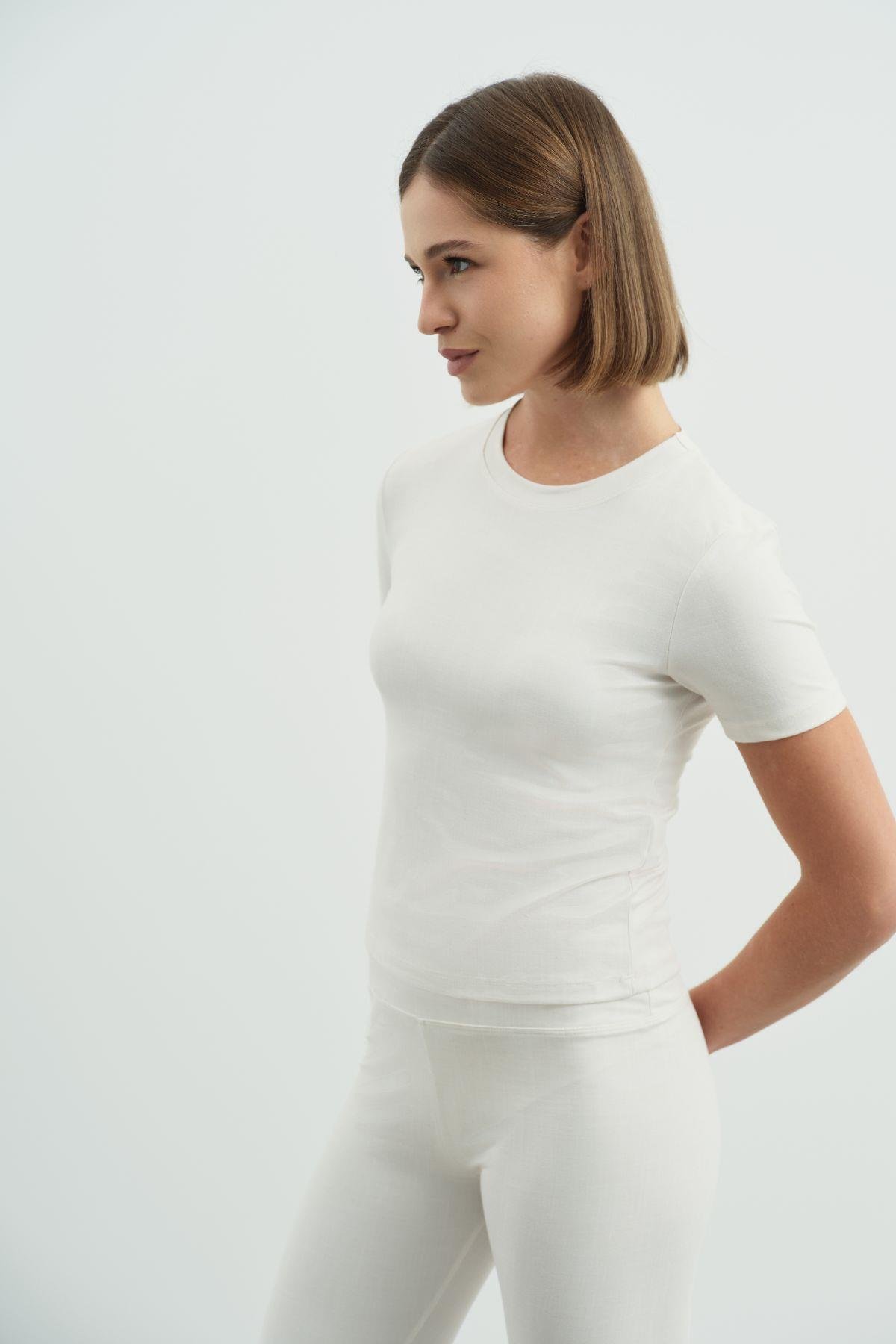 Bisiklet Yaka Soft Kısa Kol T-Shirt Bej