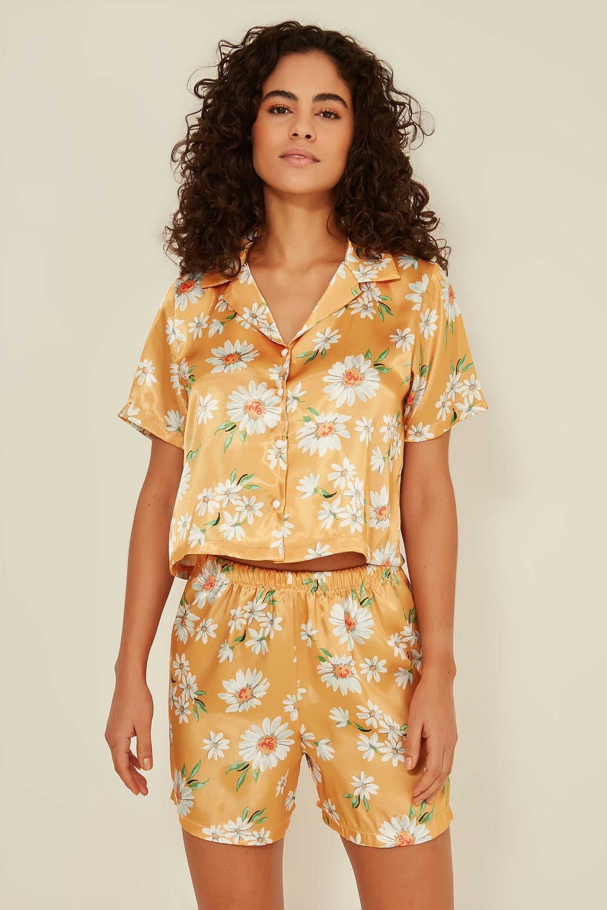 C&City 043 Satin Crop Pyjama Set